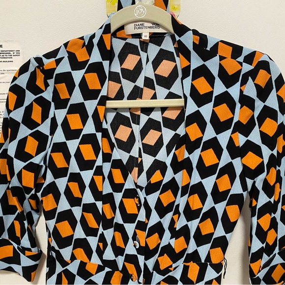 Diane Von Furstenberg, wrap dress, 00 - Picture 6 of 9